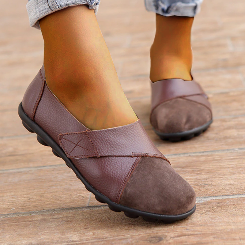 Clara | Women's Slip-On Round Toe Leather Loafer